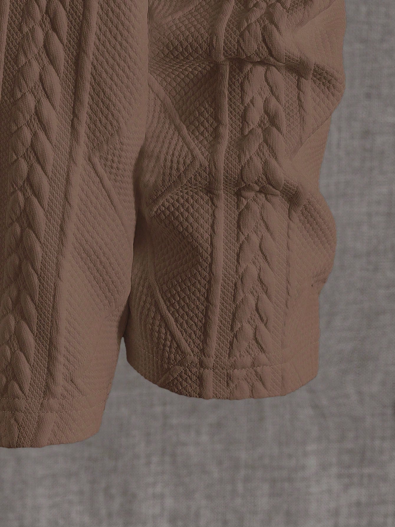 Men's Letter Patched Detail Tee Best for Casual Wear