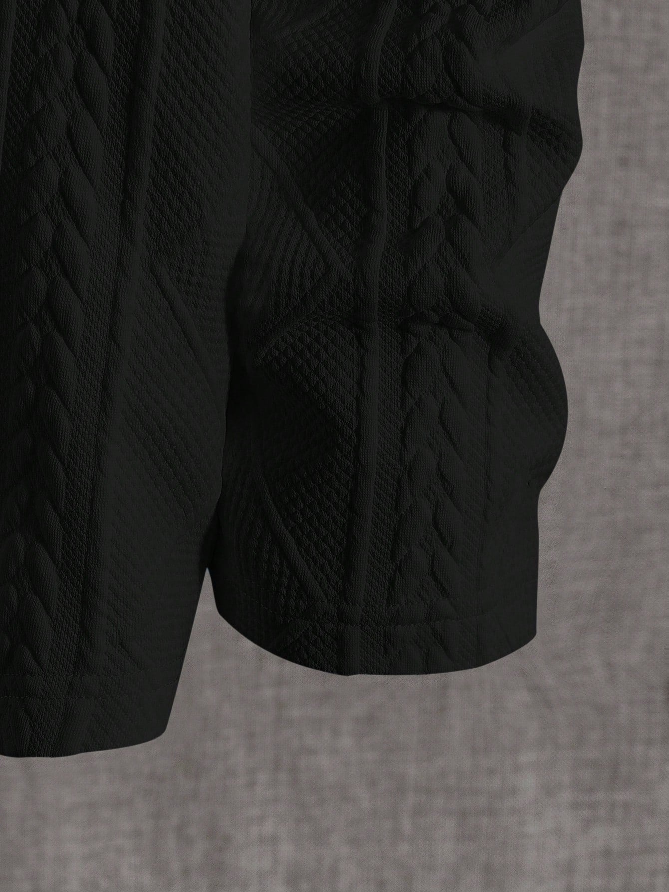 Men's Letter Patched Detail Tee Best for Casual Wear