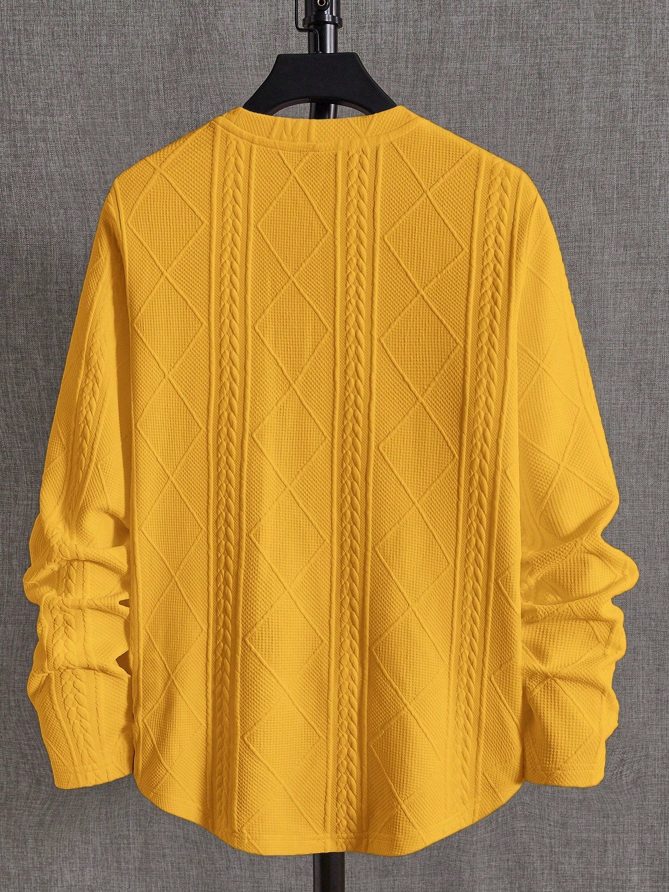 Men's Letter Patched Detail Tee Best for Casual Wear