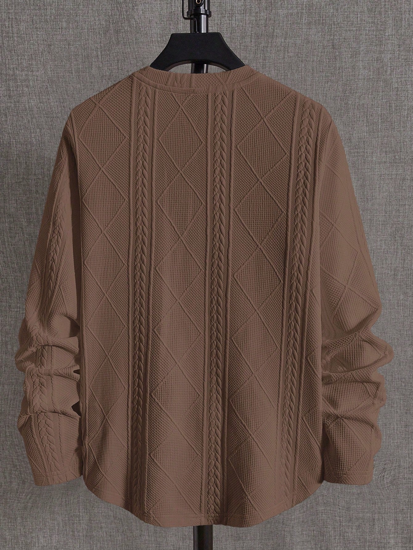 Men's Letter Patched Detail Tee Best for Casual Wear