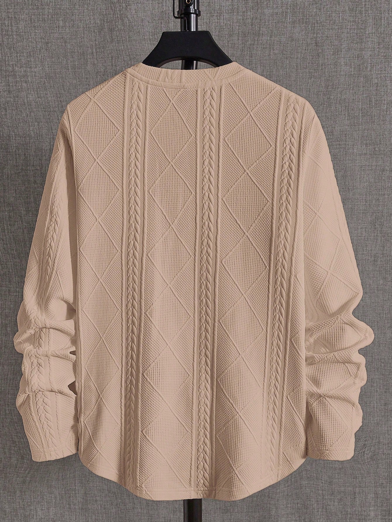 Men's Letter Patched Detail Tee Best for Casual Wear